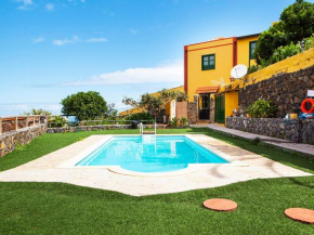 Гостиница Holiday Home Camino La Candelaria-2  Ла-Оротава